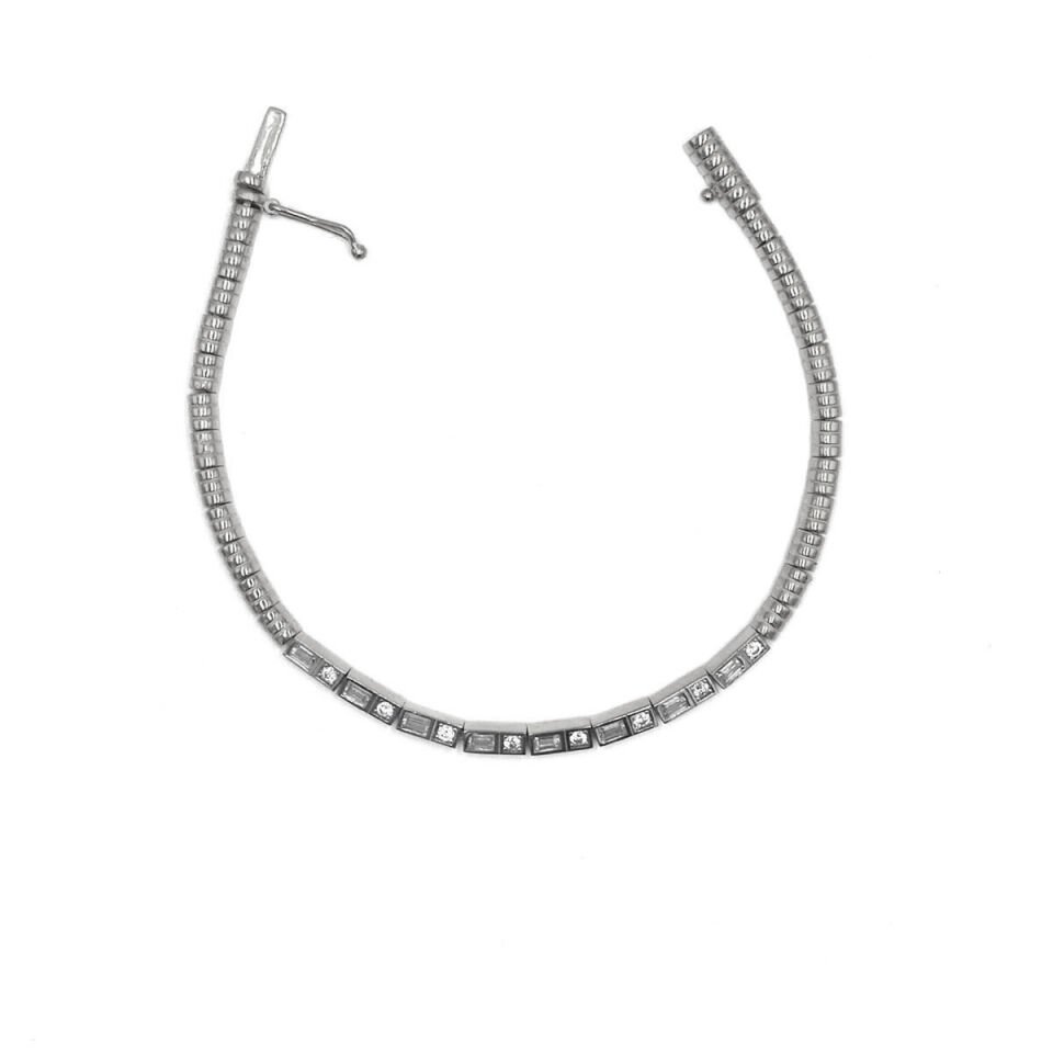 Baget ve Yuvarlak Taşlı Su Yolu Gümüş Bileklik