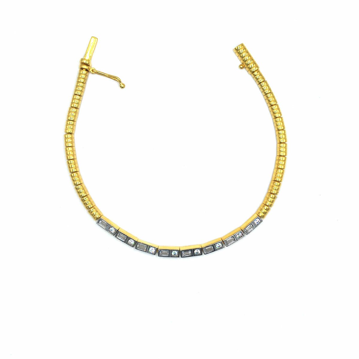 Baget ve Yuvarlak Taşlı Su Yolu Gümüş Bileklik