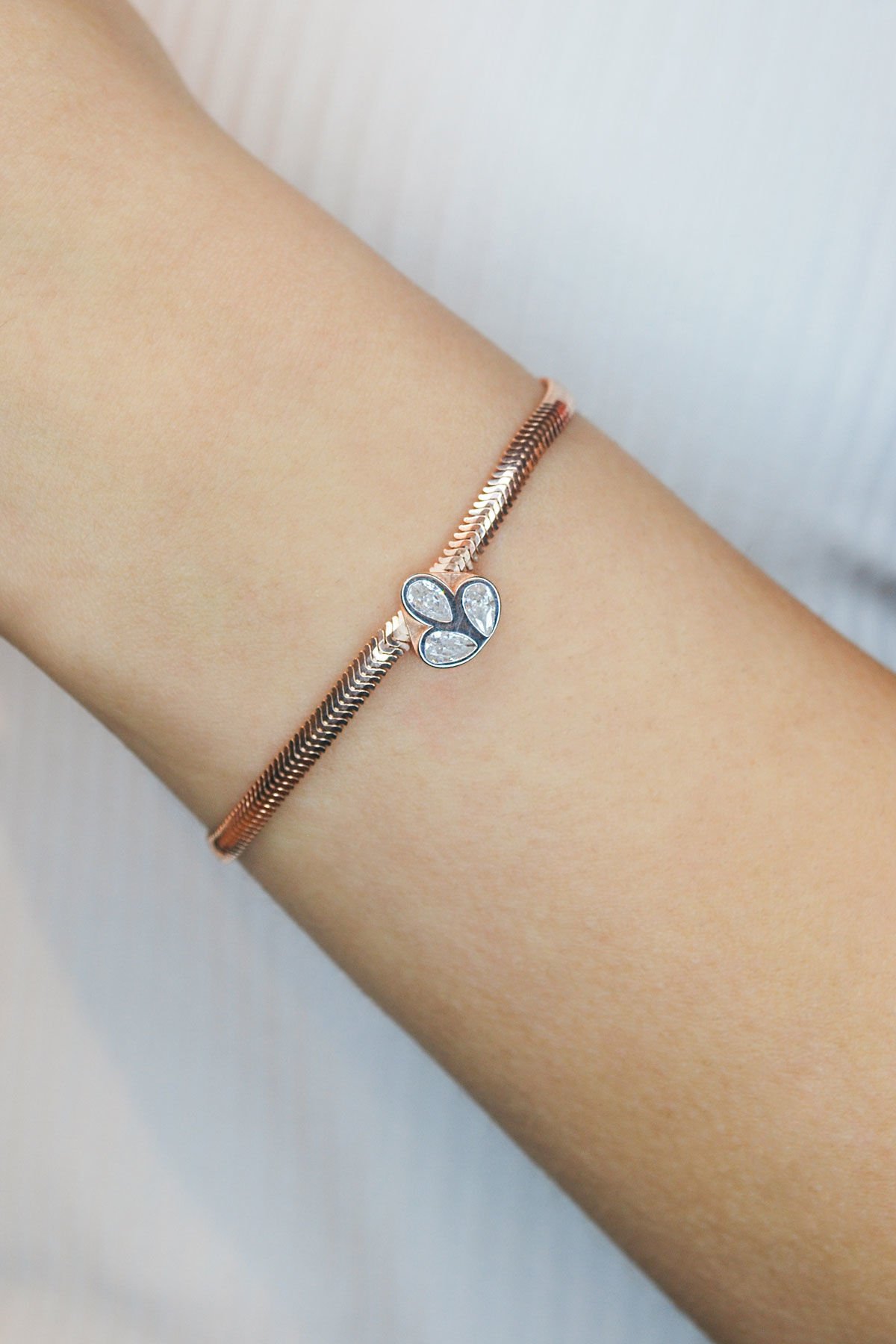 Üçlü Damla Taşı Yassı Zincir Gümüş Bileklik