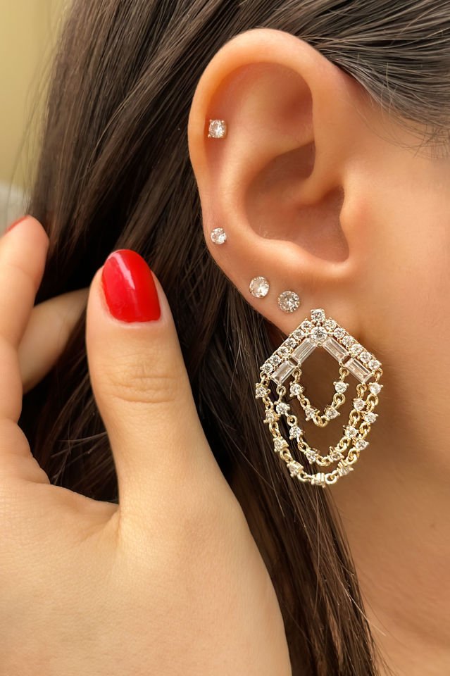 Tasarım Zincirli Taşlı Gümüş Küpe