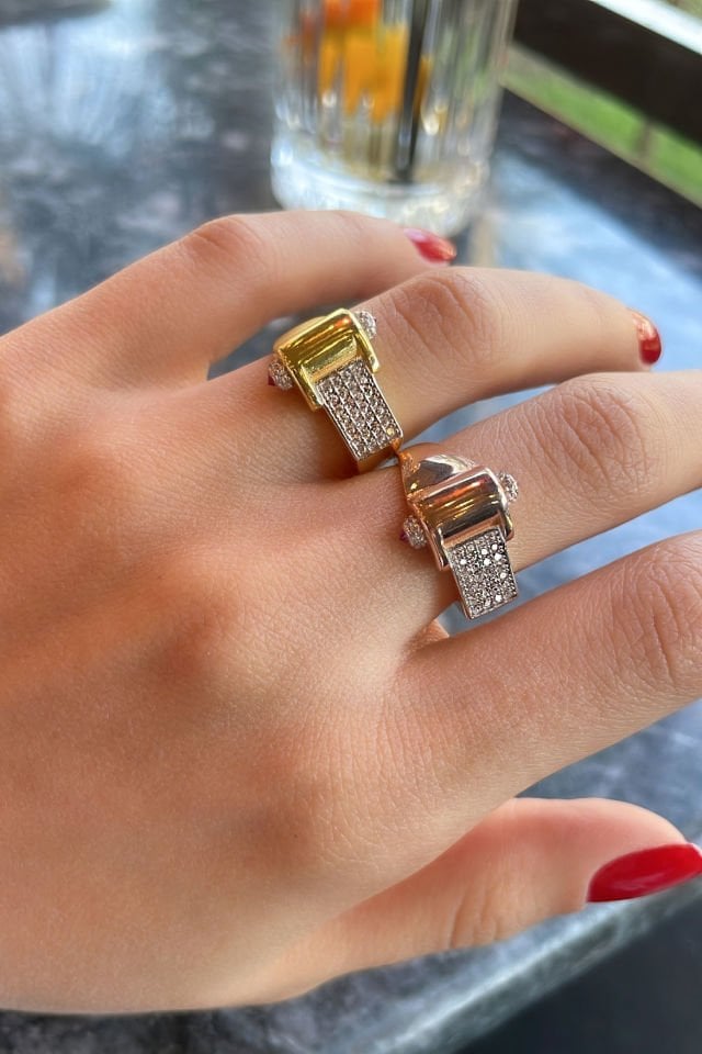 Zirkon Taşlı Gümüş Yüzük