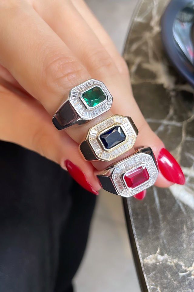 Büyük Baget Taşlı Gümüş Yüzük