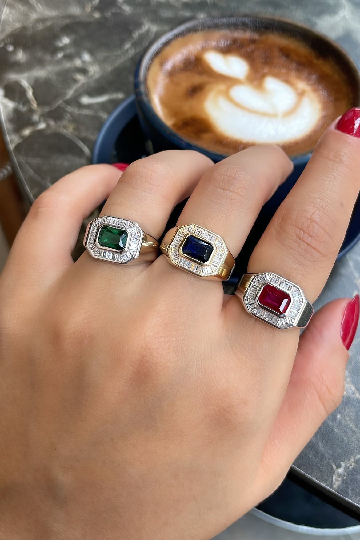 Büyük Baget Taşlı Gümüş Yüzük