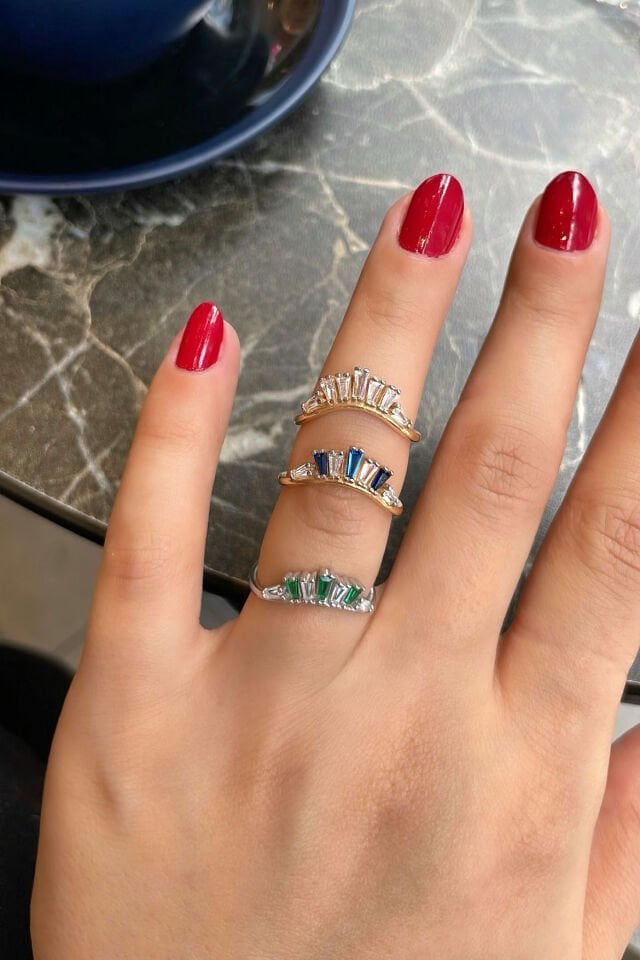 Baget Taşlı Saçak Gümüş Yüzük