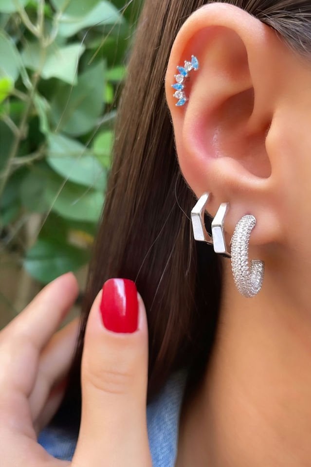 Taşlı Gümüş Küpe