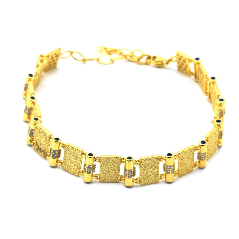 Kabartmalı Fantezi Gümüş Bileklik