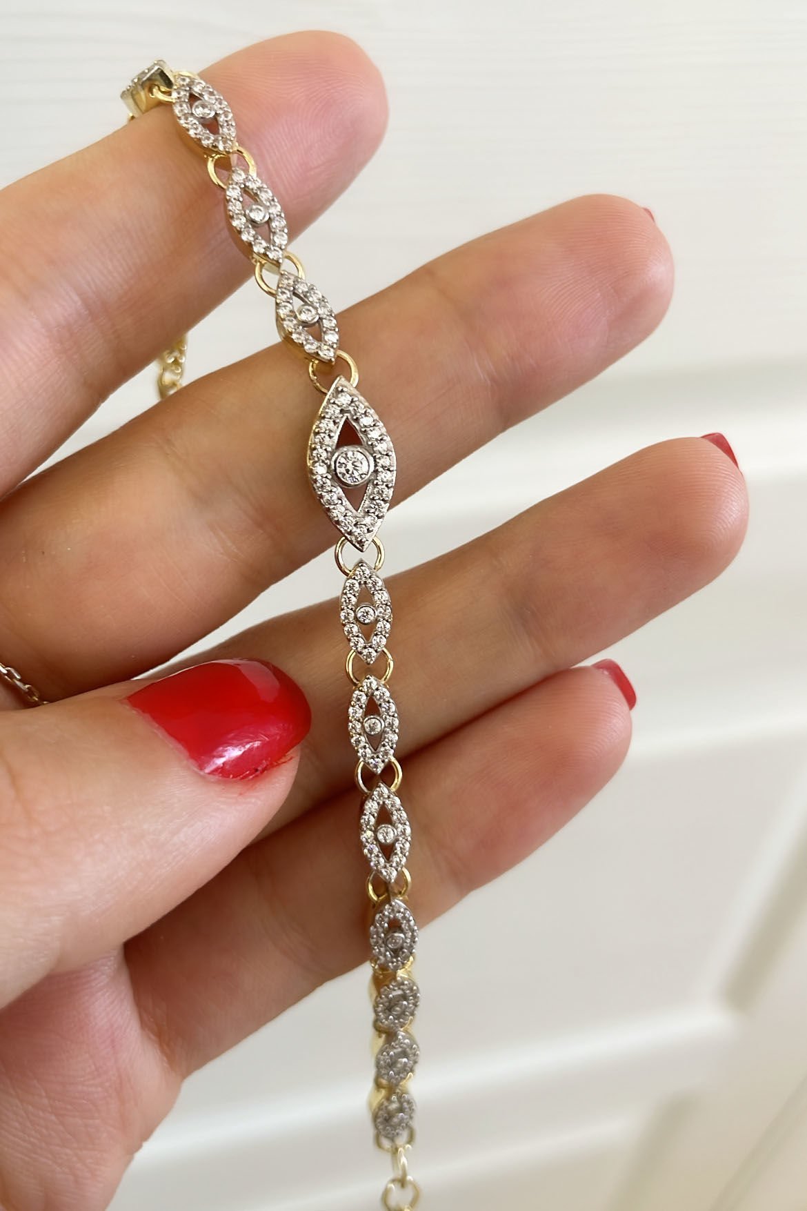 Eye Taşlı Gümüş Bileklik