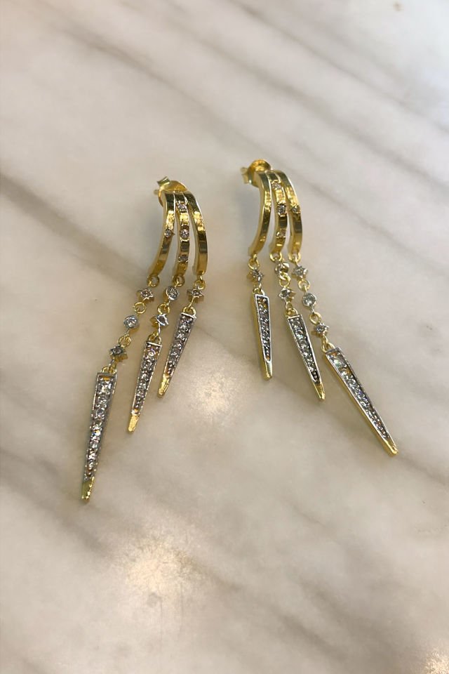 Sallantılı Gümüş Küpe