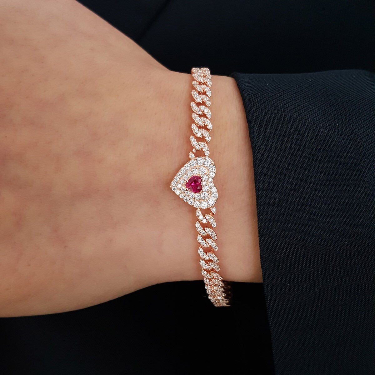 Taşlı Kalp Gurmet Su Yolu Gümüş Bileklik