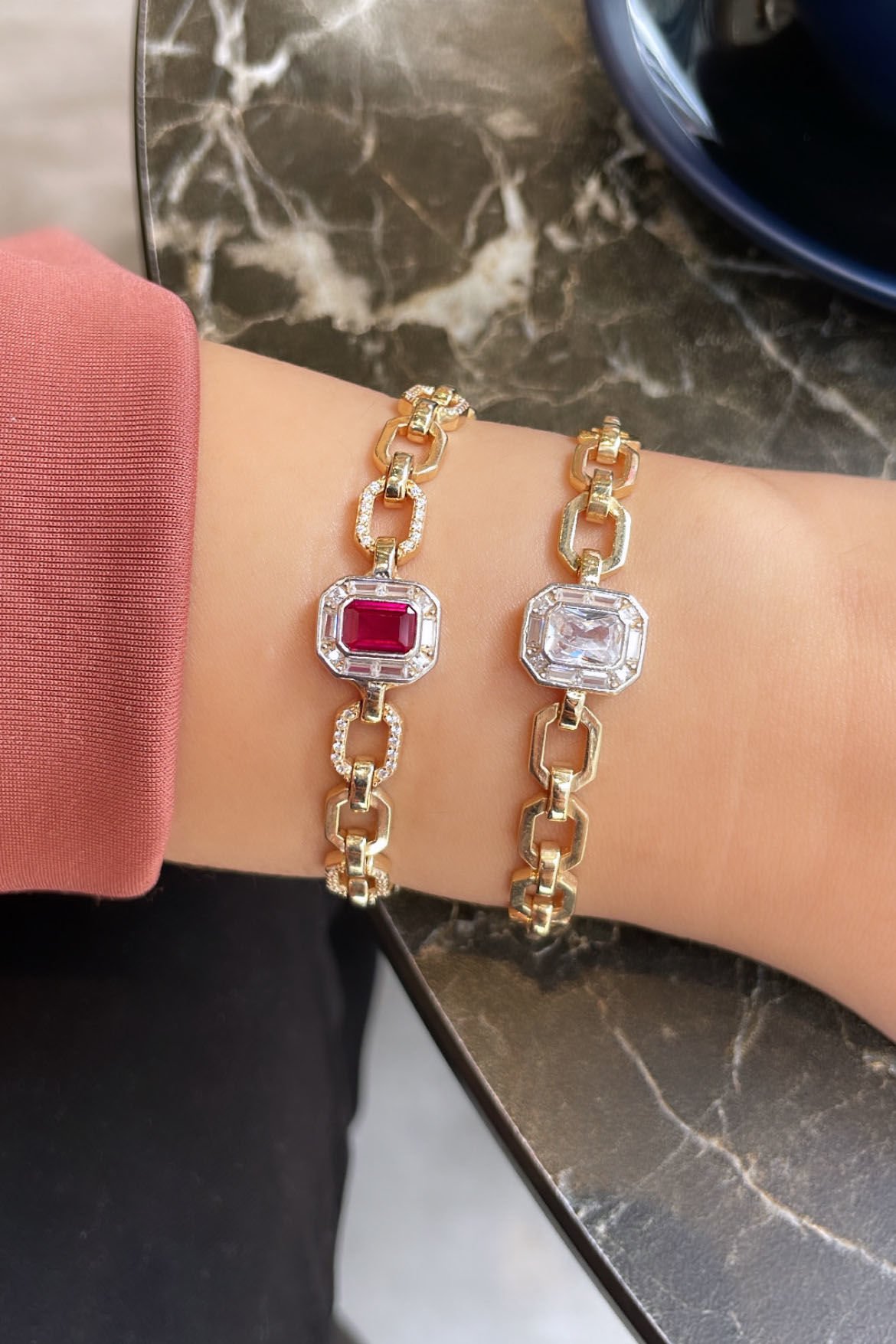 Baget Taşlı ve Baget Kemerli Gümüş Bileklik