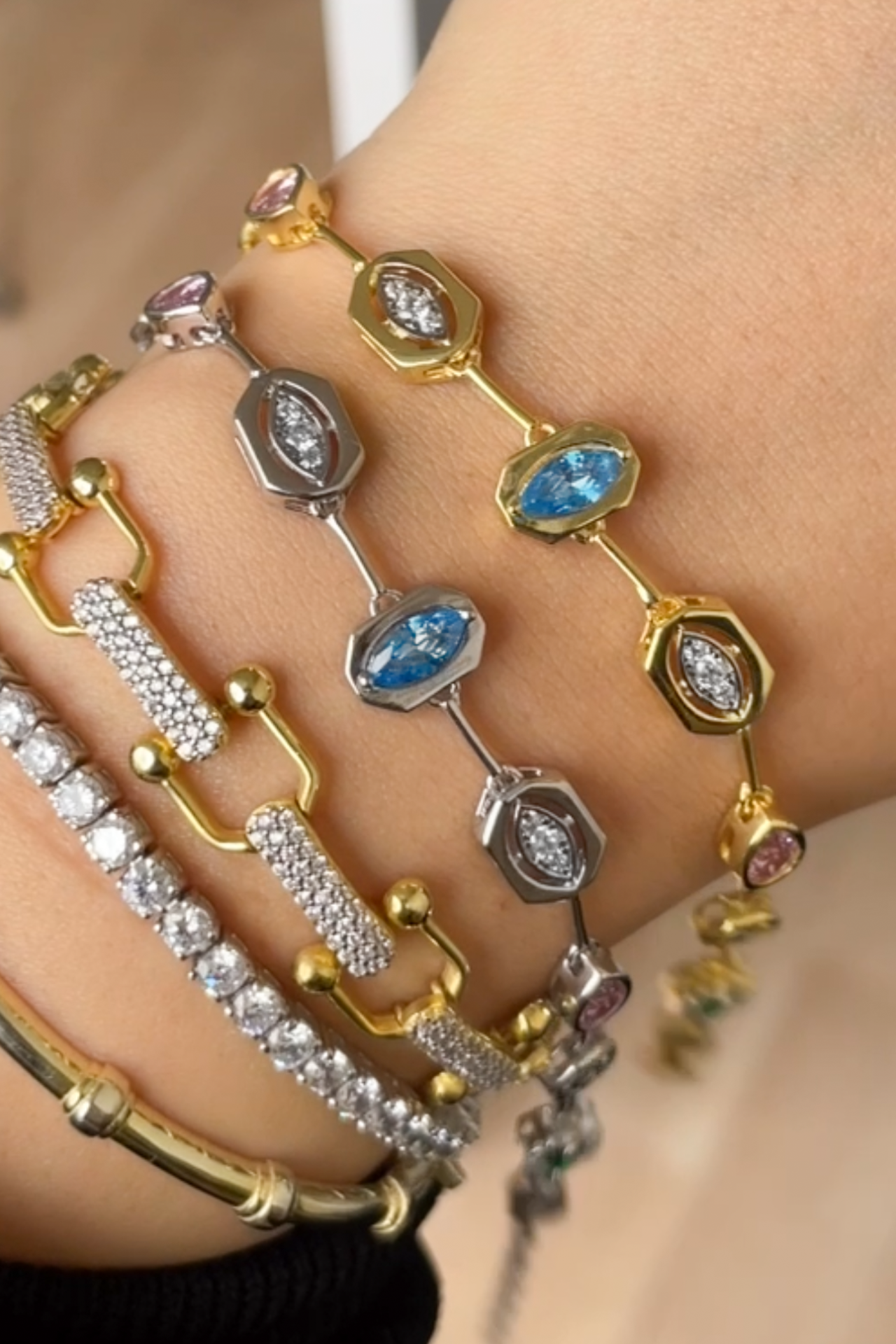 Renkli Taşlı Gümüş Bileklik