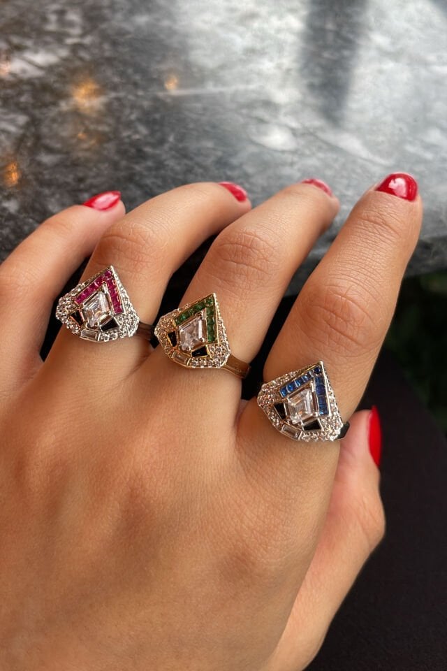 Baget Taşlı Kalkan Gümüş Yüzük