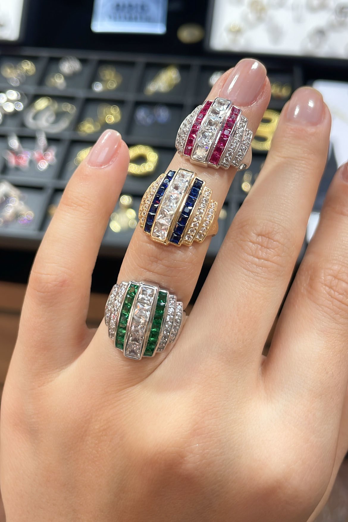 Taşlı Tasarım Gümüş Yüzük