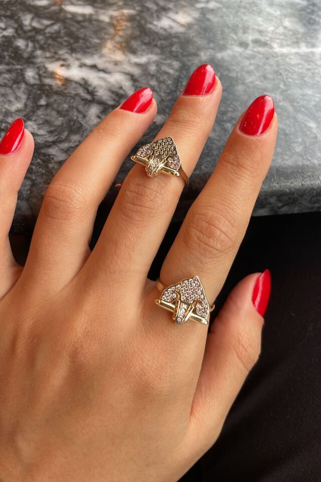 Taşlı Gümüş Yüzük