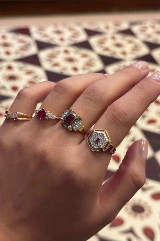 Ruby Taşlı Gümüş Yüzük