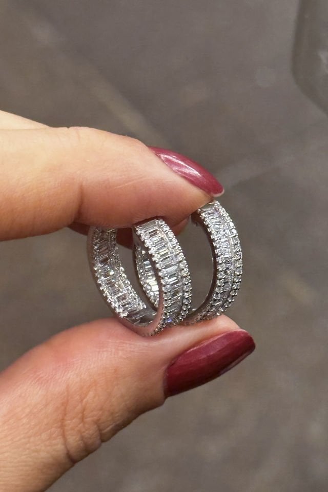 İthal Taşlı Halka Gümüş Küpe