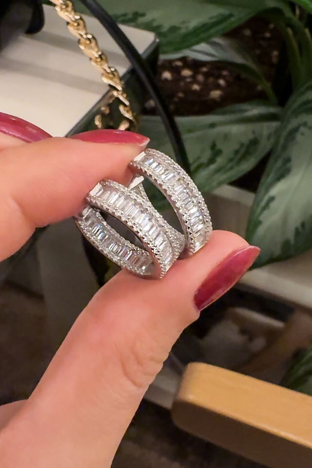 İthal Taşlı Halka Gümüş Küpe