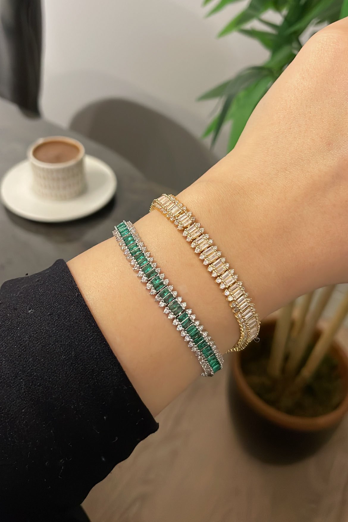 Baget Taşlı Su Yolu Gümüş Bileklik