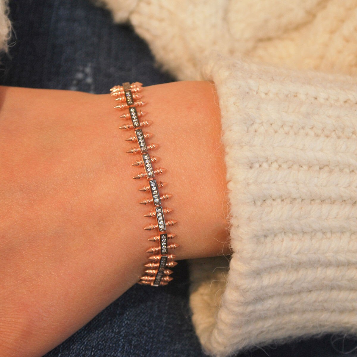 Dikenli Su Yolu Gümüş Bileklik